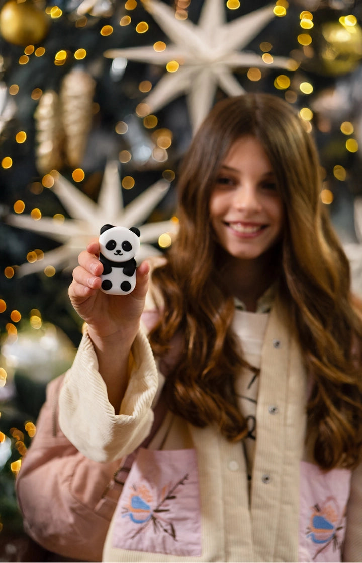 <p>POUR LES<strong> ENFANTS</strong></p>